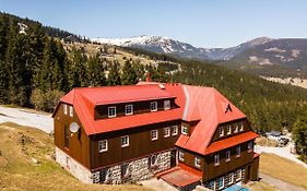 Hotel Čapkova Chata